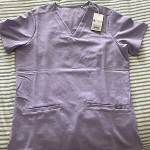 FIGS Lavender V-Neck Tunic Scrub Top